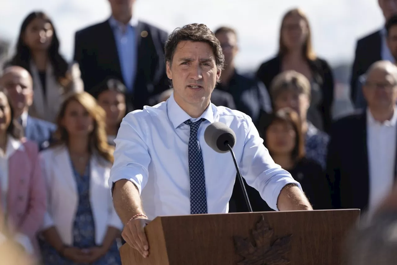 Storm clouds still heavy around Liberals as cabinet meets for retreat in Halifax