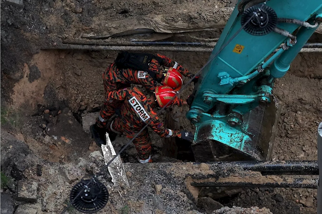 Still no sign of woman who fell into sinkhole as rescue efforts resume in Kuala Lumpur