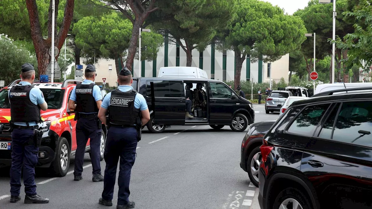 Explosion vor Synagoge in Frankreich: Macron spricht von 'Terrorakt'