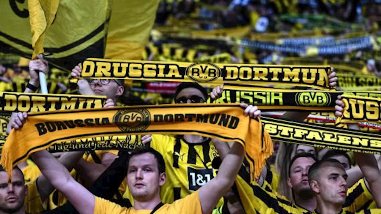 Bundesliga, Bynoe-Gittens trascina il Borussia Dortmund: 2-0 all'Eintracht