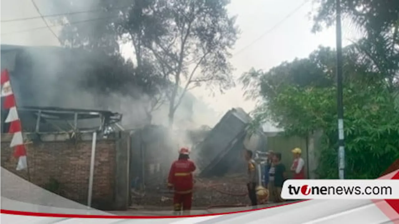 Kebakaran Rumah Percetakan di Tangsel, Beberapa Orang Luka-Luka, Kerugian Capai Rp5 Miliar