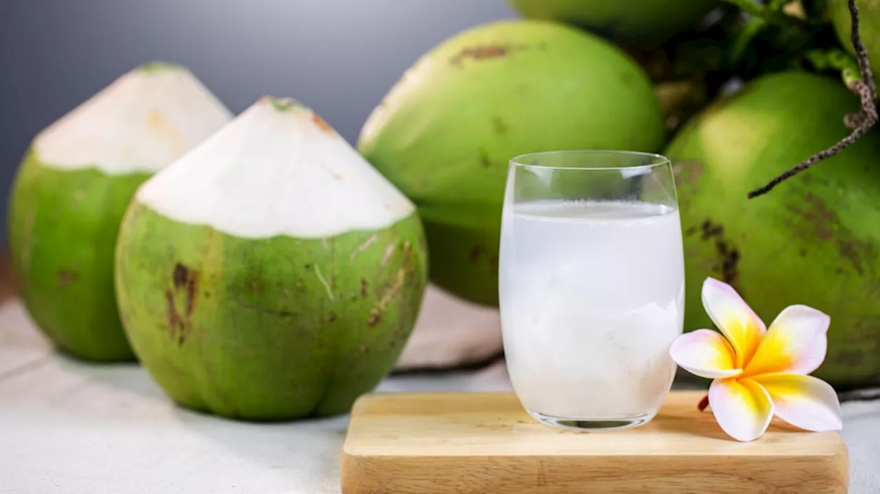 Coconut Water: പ്രമേഹ രോ​ഗികൾക്ക് ഇളനീർ കുടിക്കാമോ? അറിയാം ഇളനീരിന്റെ ആരോ​ഗ്യ ​ഗുണങ്ങൾ