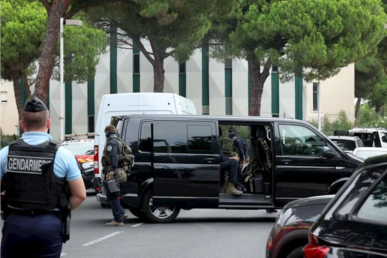 Catturato l'attentatore della Sinagoga in Francia