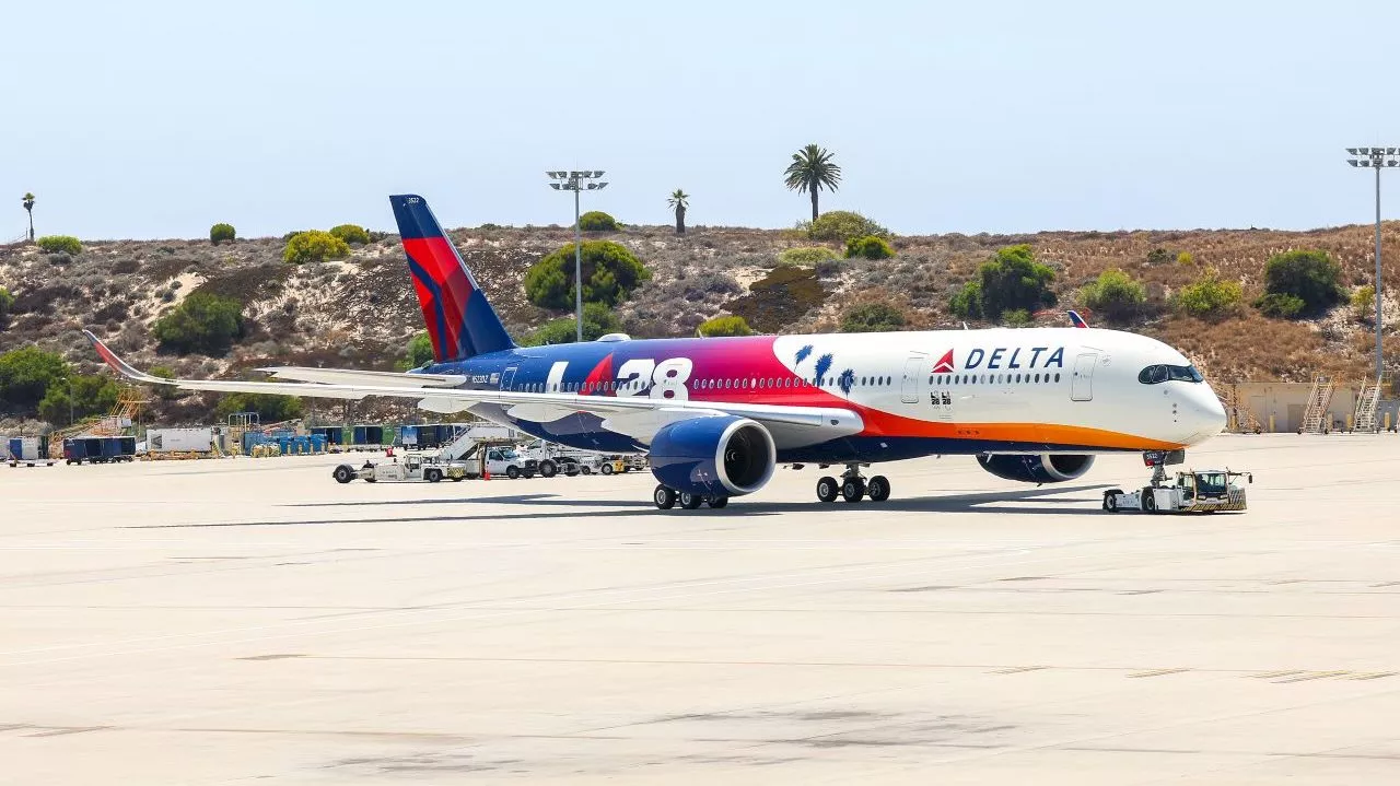 Delta to offer free in-flight Wi-Fi on long-haul routes