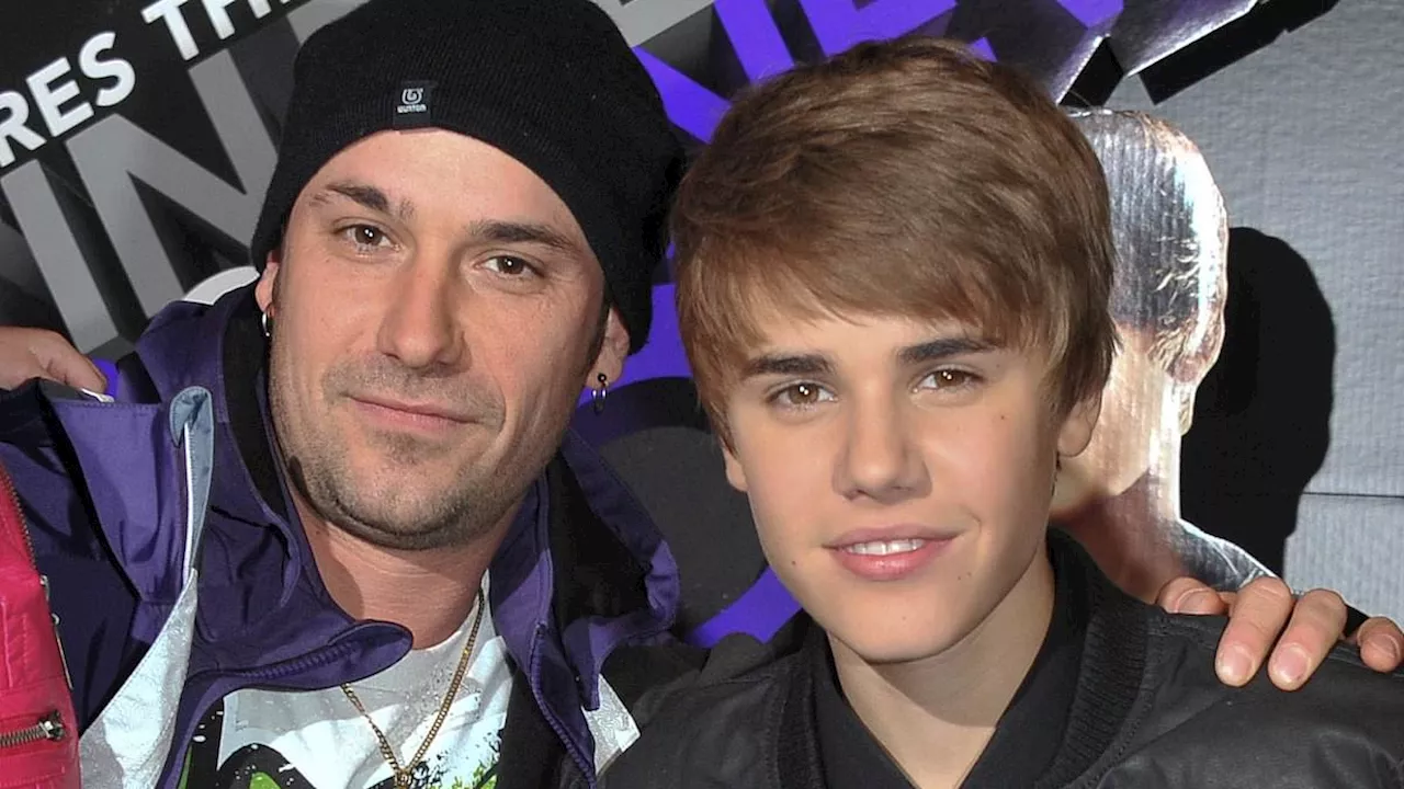 Justin Bieber's father Jeremy celebrates the arrival of his first grandchild