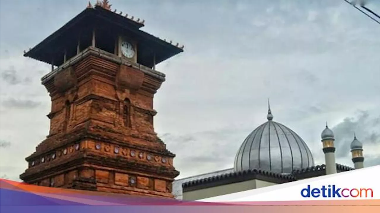 5 Masjid dengan Gaya Arsitektur Unik yang Ada di Indonesia