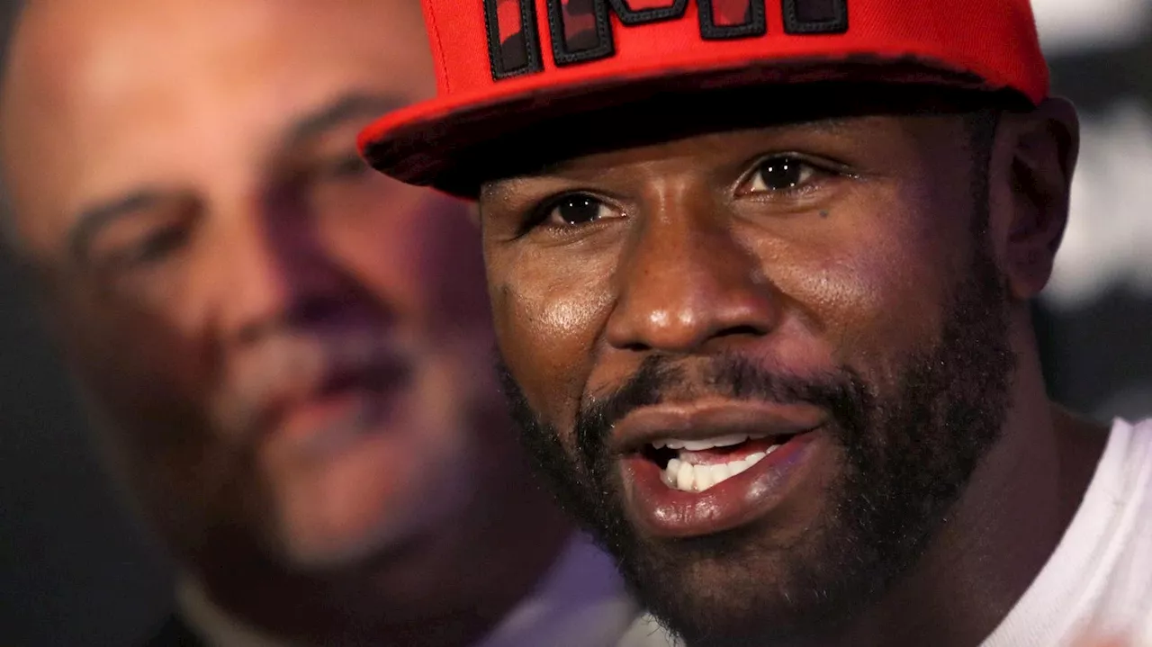 Floyd Mayweather Jr. Addresses Rumored Fight With Julio Cesar Chavez