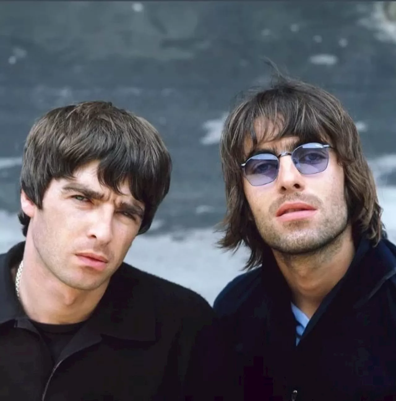 Oasis: imprensa britânica confirma a volta da banda dos irmãos Gallagher