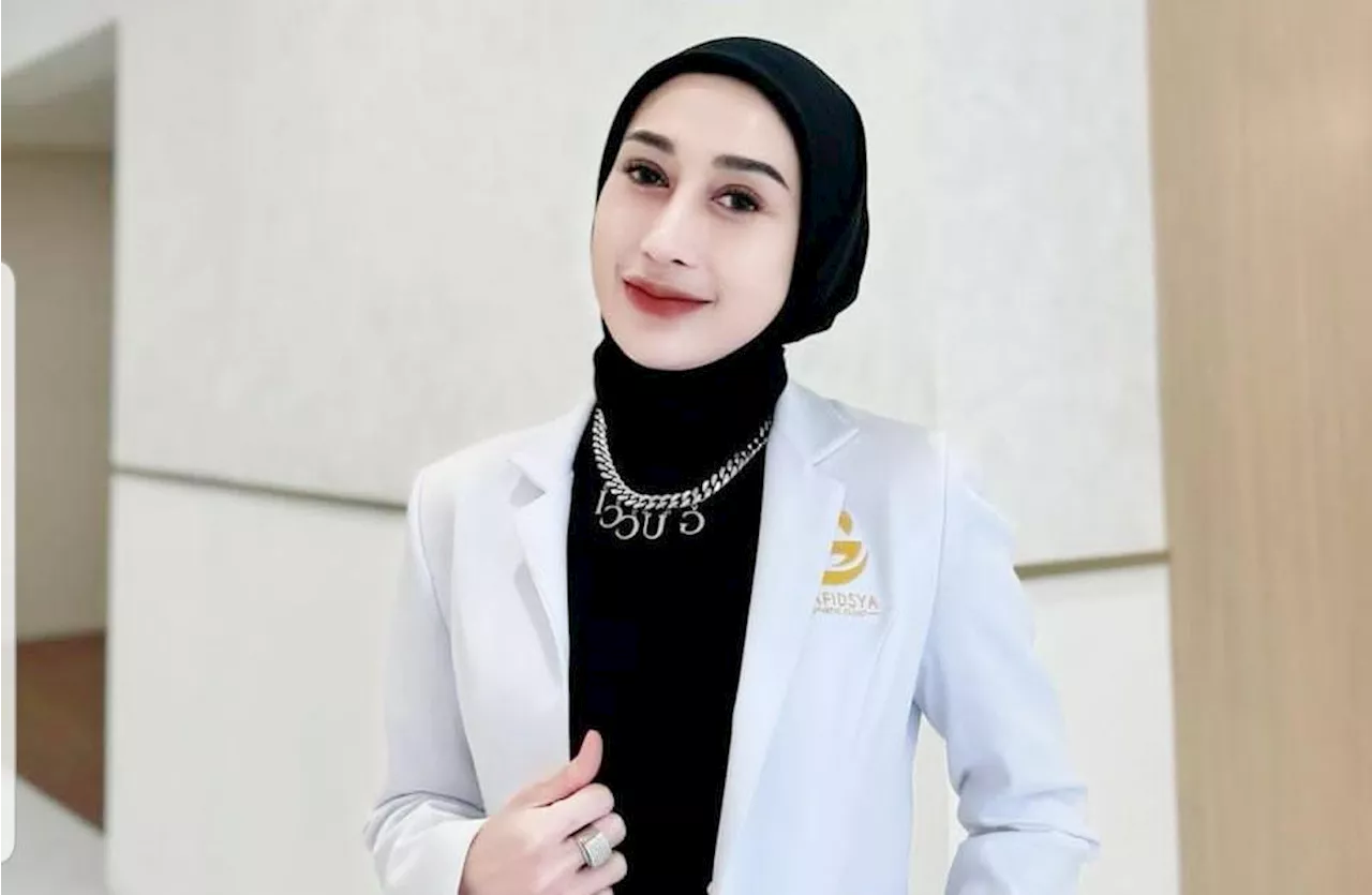 Dokter Reza Gladys Bagi-Bagi Motor di Beautyfest Asia 2024, Wow