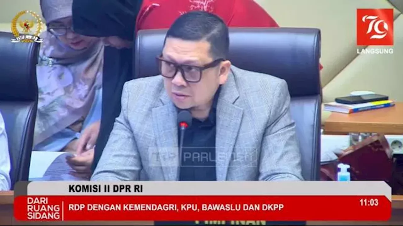 Komisi II DPR usai Sepakati PKPU Pilkada Sesuai Putusan MK: Terima Kasih Adik-Adik Mahasiswa!