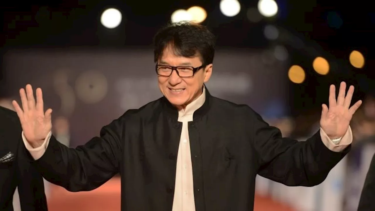 L'acteur chinois Jackie Chan portera la flamme paralympique à Paris, mercredi