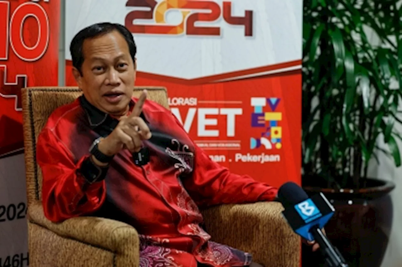 Mahkota by-election: BN must navigate ethnic diversity, social media reach and large voter base, says Ahmad Maslan