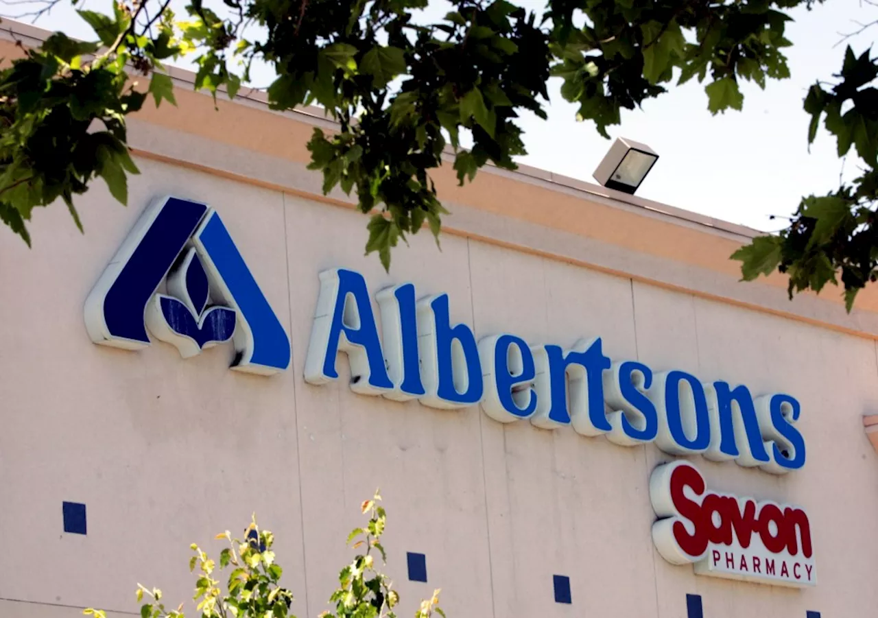 Kroger and Albertsons hope to merge but must face a skeptical US government in court first