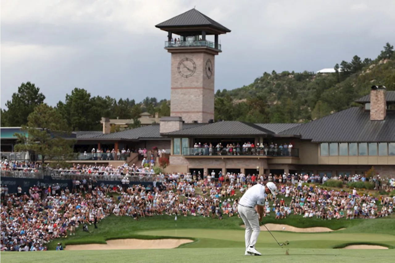 Bradley leads Scott by 1 heading into BMW tourney final round