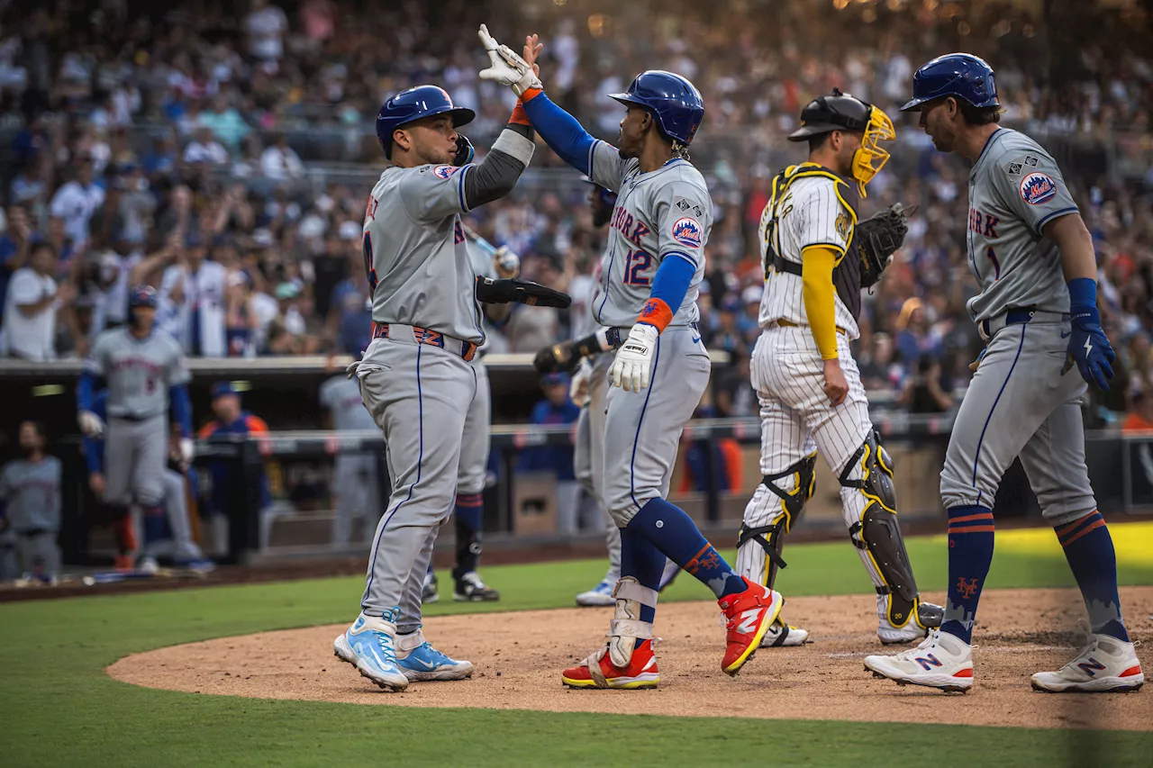 Mets blast Padres on one of “those nights” at Petco Park