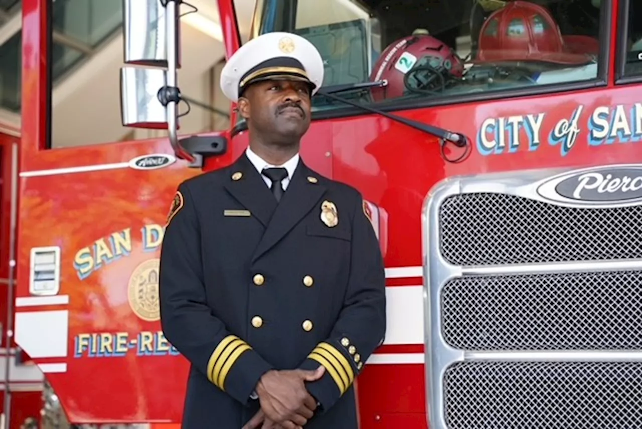 Robert Logan sworn in as San Diego's new fire chief