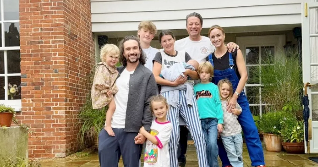 Joe Wicks spends Bank Holiday weekend with family at Jamie Oliver's lavish pad