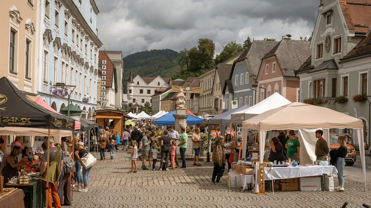 Kunst und Handwerk am Weyrer Marktplatz