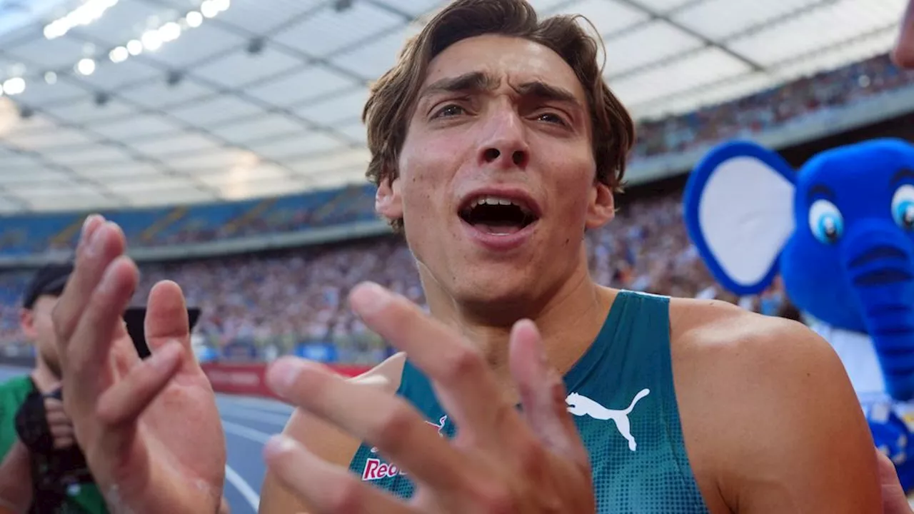 Polsstokhoogspringer Duplantis doet het weer: tiende wereldrecord met 6,26 meter in Polen