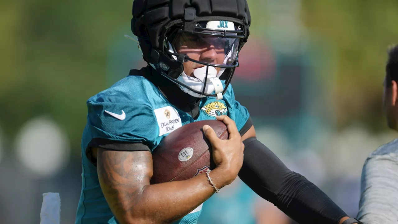 PFF Lists Key Jaguars' Pass-Catcher as Player to Avoid in Fantasy Football