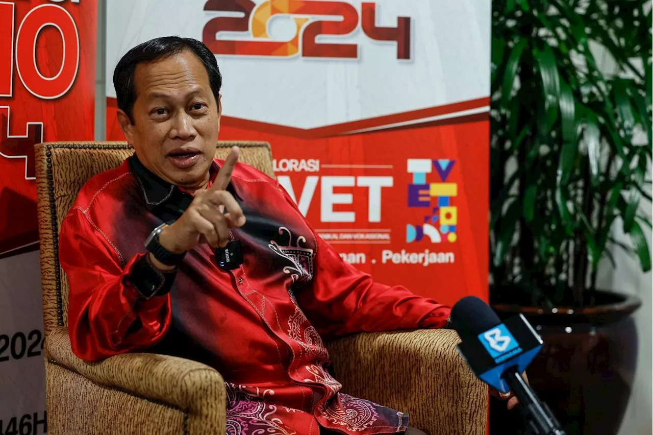 Mahkota polls: BN must address three main challenges, says Ahmad Maslan