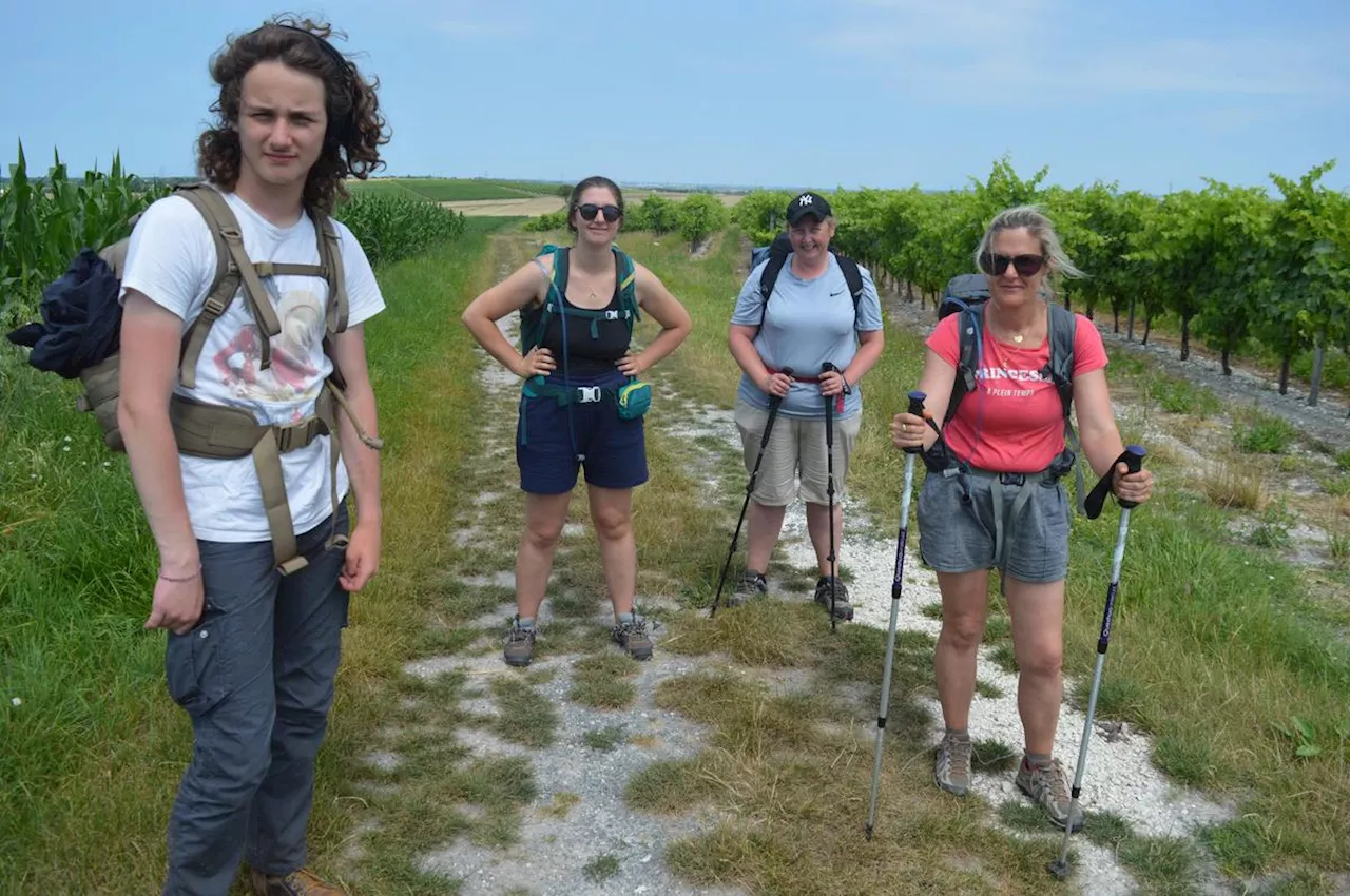 Sur le chemin saintongeais de Compostelle : « Dans la nature avec soi-même, avec les autres »