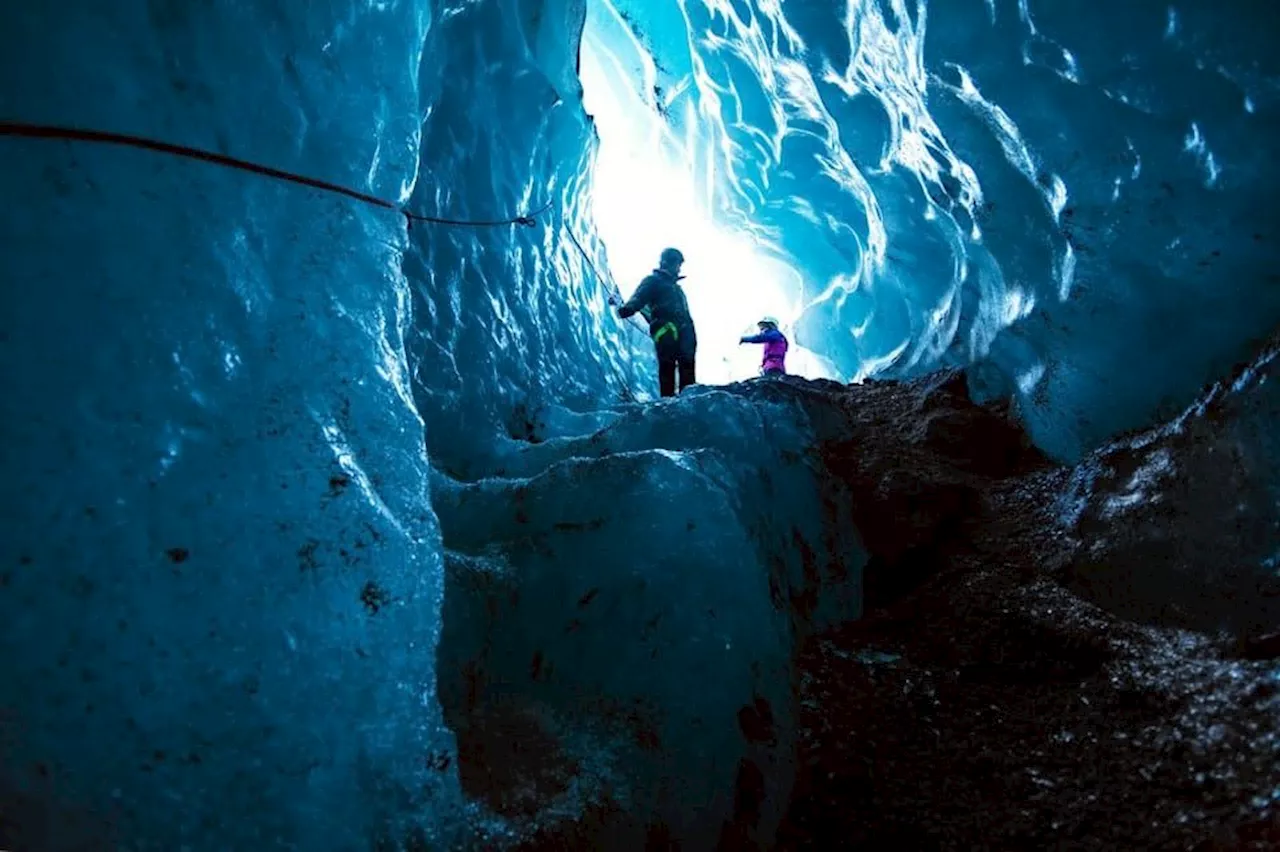 Einsturz von Eishöhle auf Island: Verletzte und Vermisste