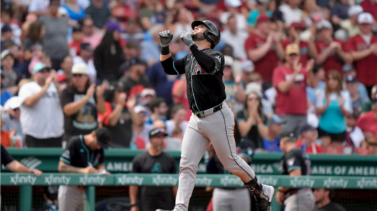 Suárez hits go-ahead homer to help D-Backs complete sweep of Red Sox