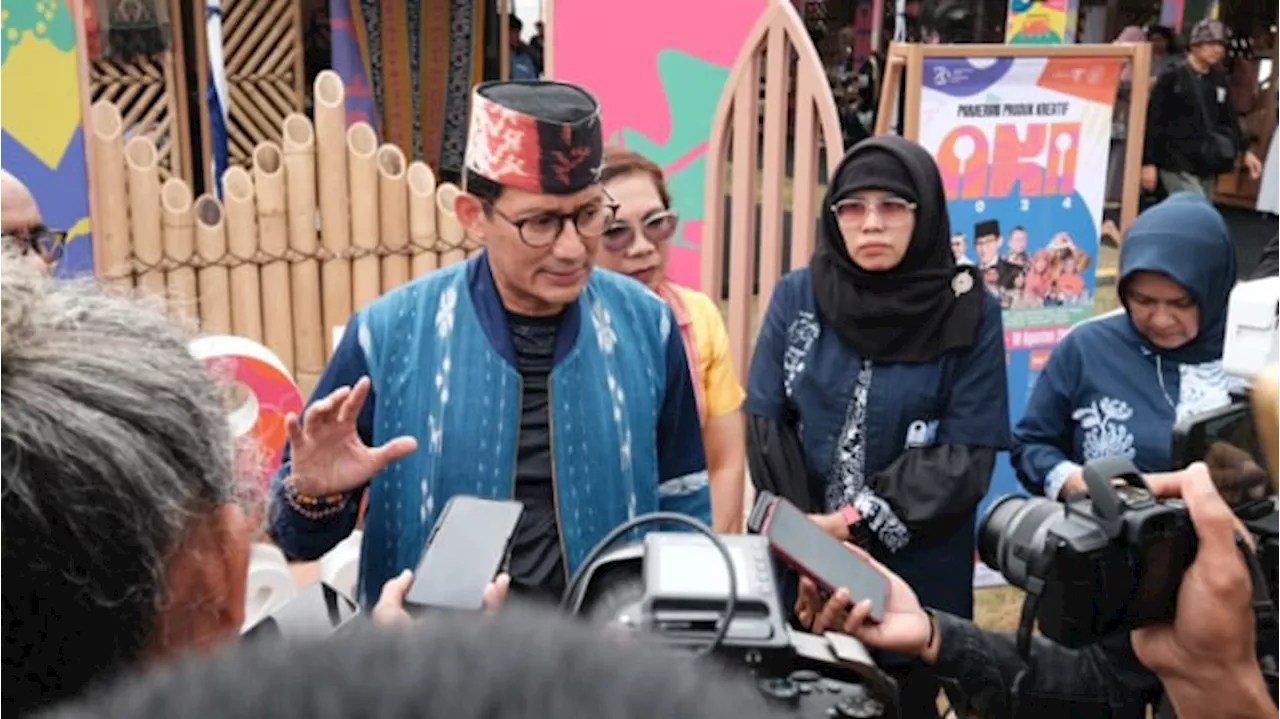 Lewat Pameran AKI 2024, Sandiaga Uno Harap UMKM Lokal Bisa Tembus Pasar Global