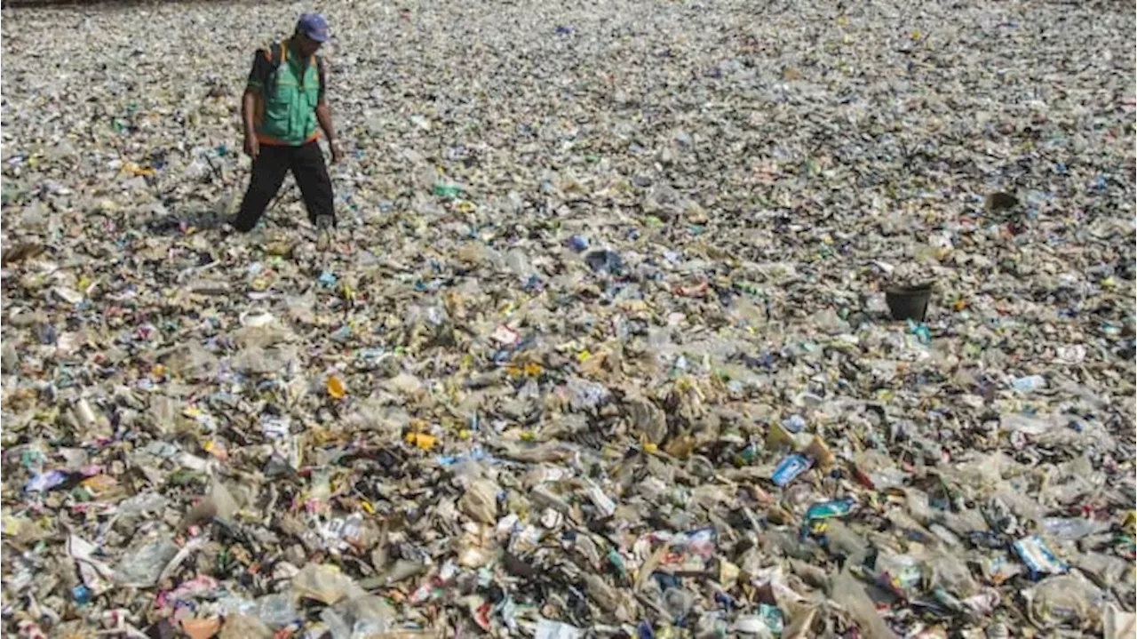 Timbulan Sampah di Jakarta Makin Naik Tiap Tahun, Ide Pulau Sampah Pj Gubernur Dikritik