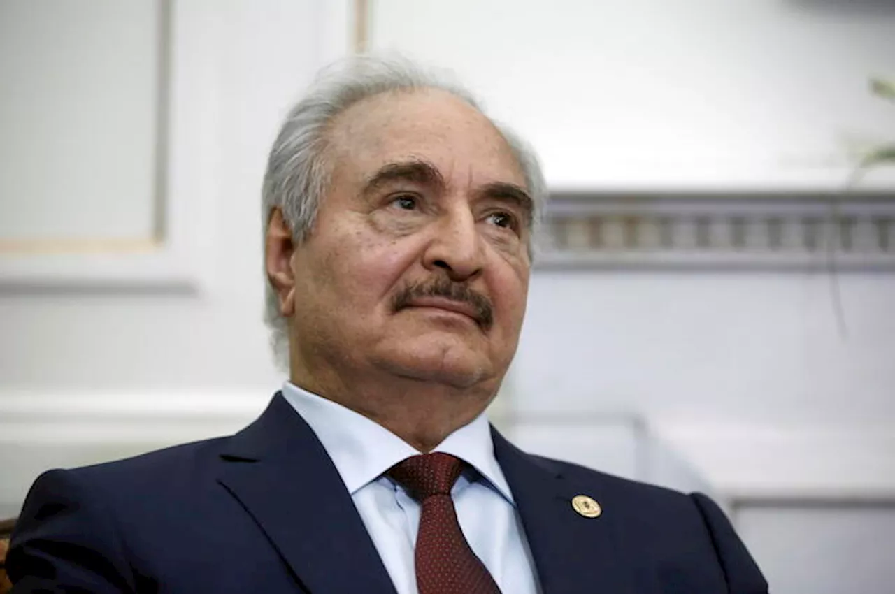 Haftar ordina lo stop all'export di petrolio dalla Libia