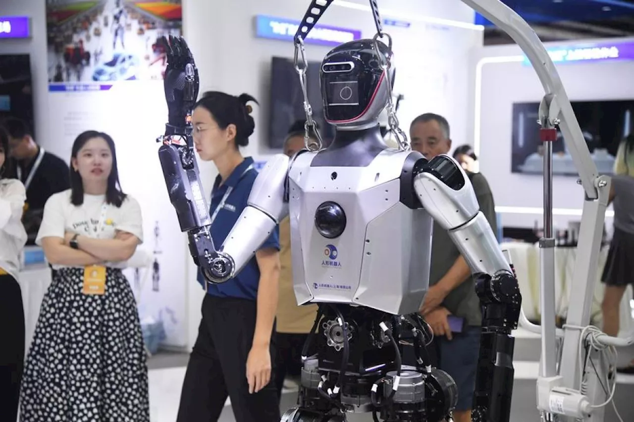 Robot teknologi AI curi perhatian di Konferensi Robot Dunia Beijing