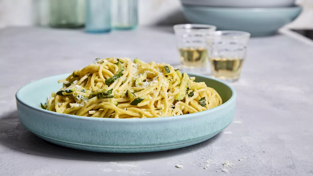 Skip the cream but keep the creaminess in this cheesy zucchini pasta