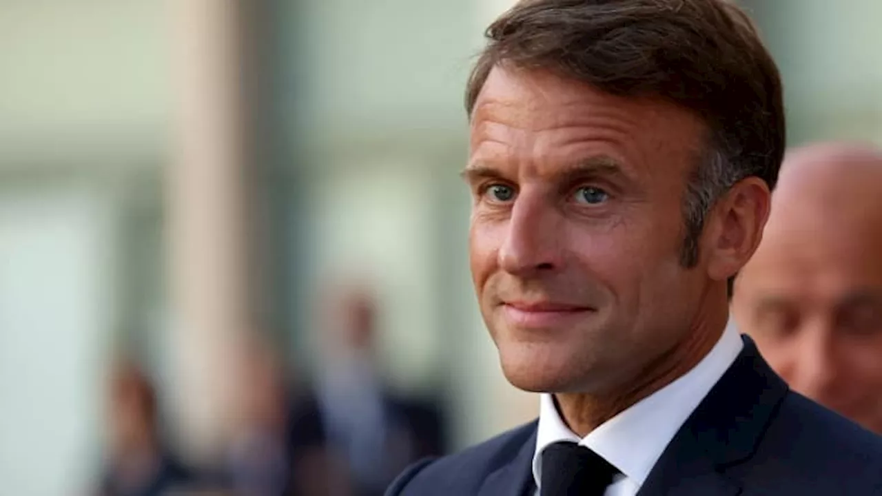 Nouveau Premier ministre: Macron lancera mardi de nouvelles consultations 'avec les responsables des...