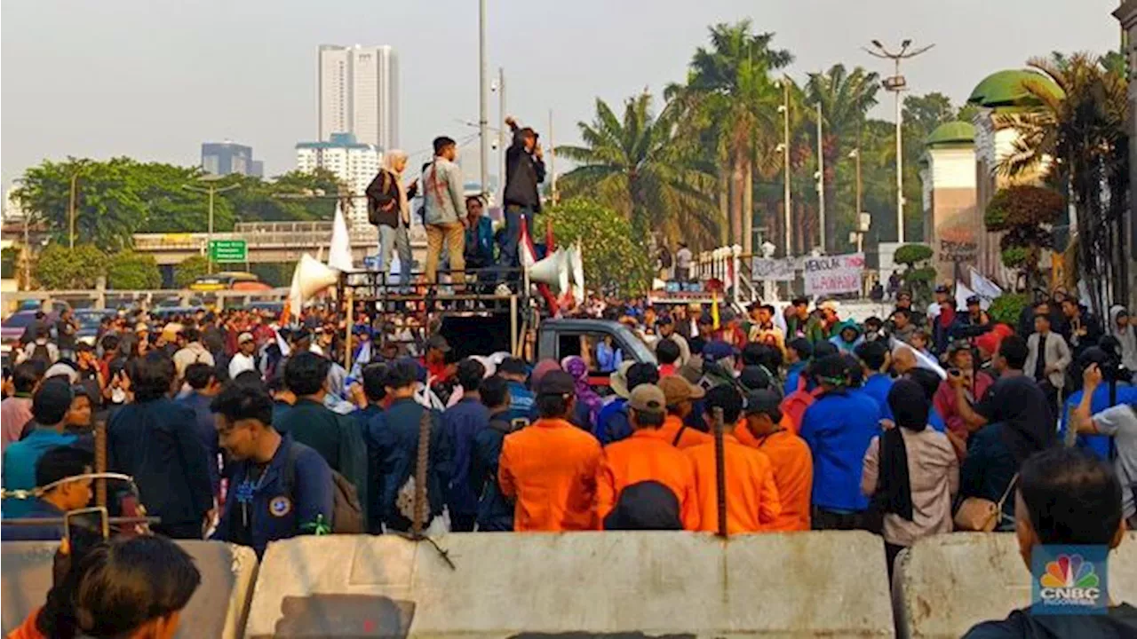 Waspada Lewat Depan DPR, Sore Ini Ada Massa Mahasiswa Demo!