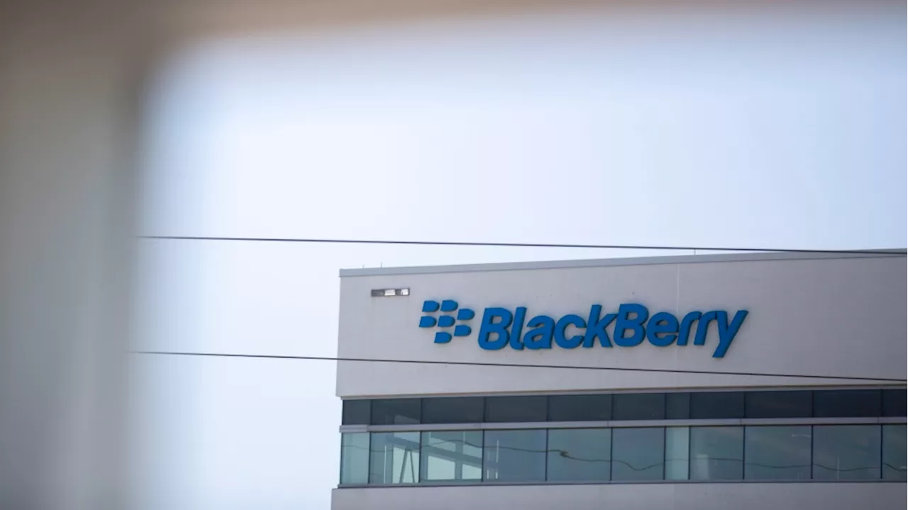 Former chief marketing officer named as plaintiff in case against BlackBerry CEO