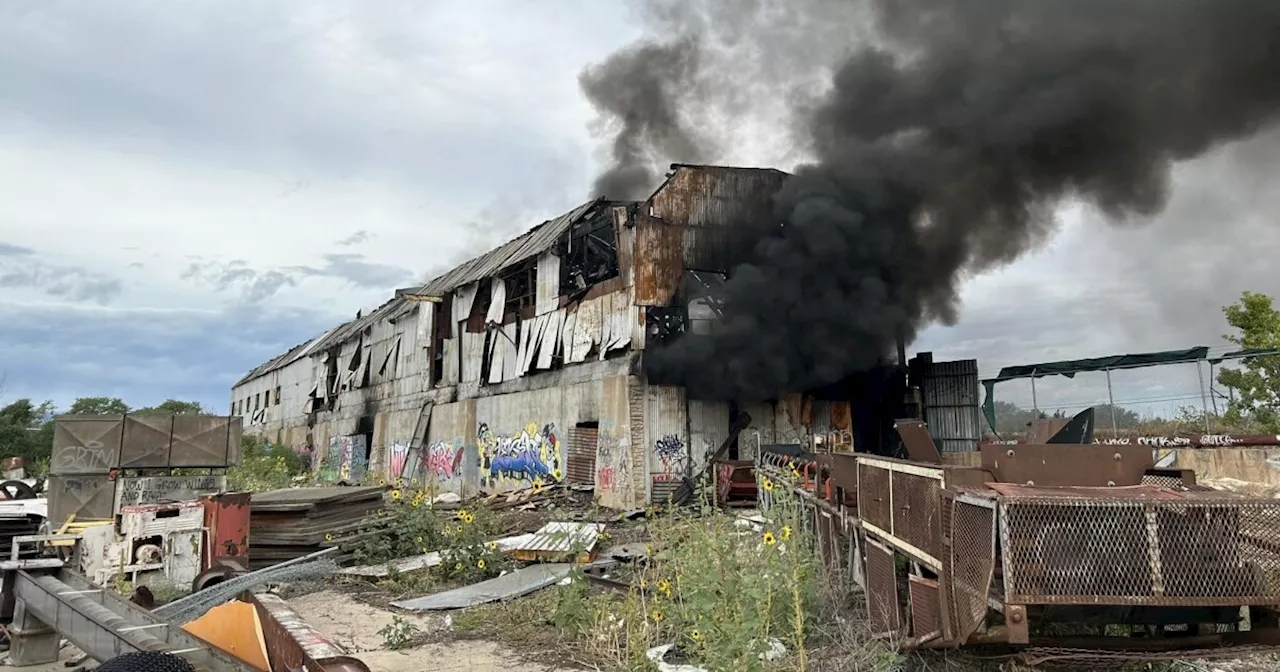 Smoke beginning to subside at Sugar Mill fire in Longmont