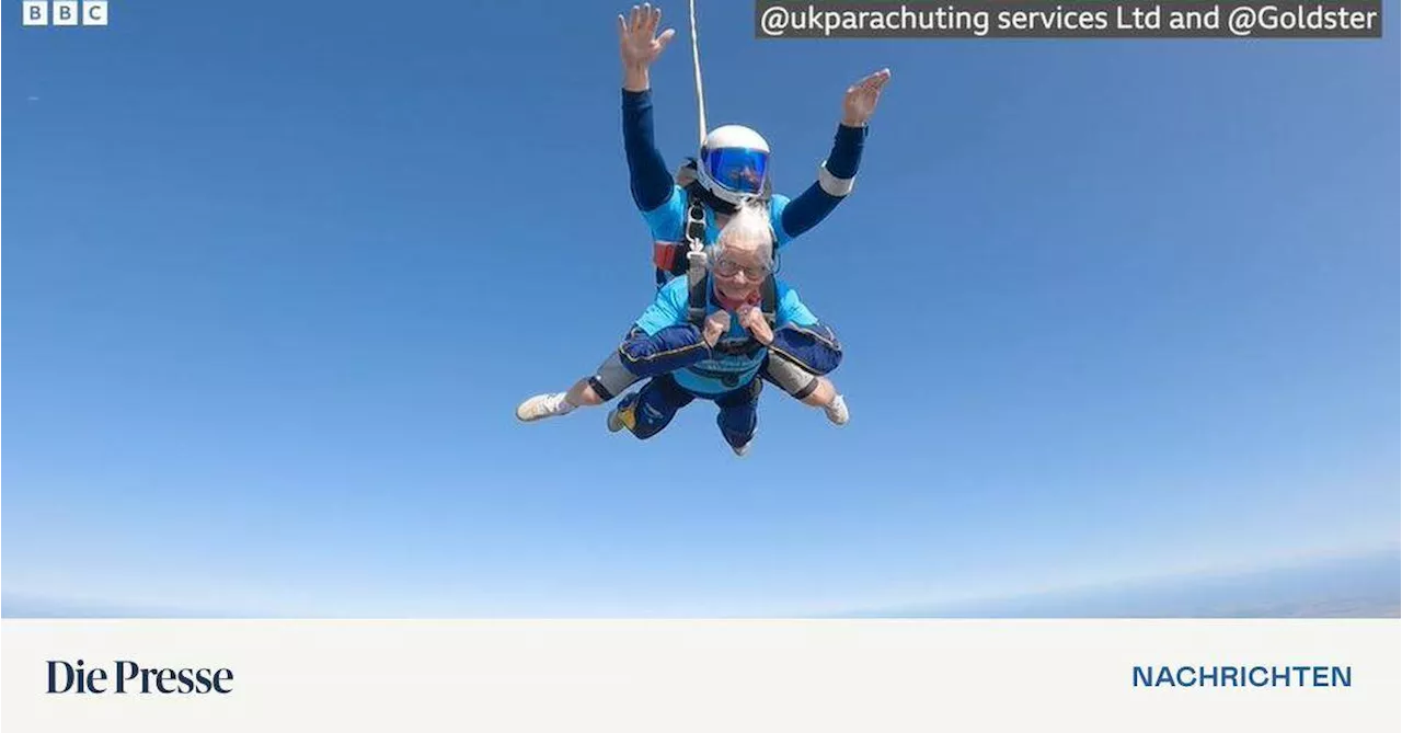 Im Alter „auf nichts verzichten“: 102-jährige Britin wagt zum Geburtstag Fallschirmsprung