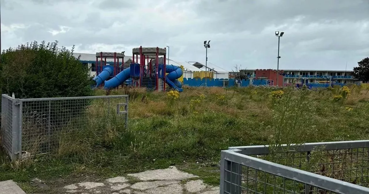 Sad pictures show Pontins holiday park 'left to rot'