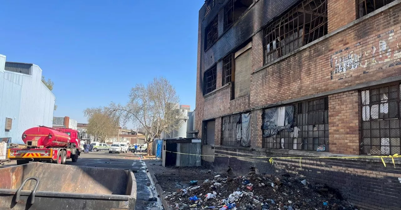 Jeppestown building fire survivors left stranded following deadly blaze