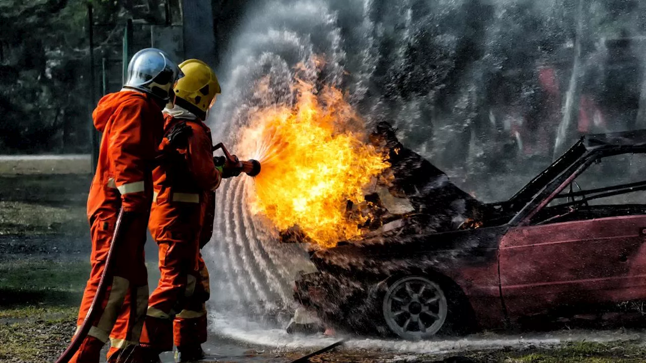 Incendi auto elettriche: la Corea del Sud ora pretende la certificazione delle batterie