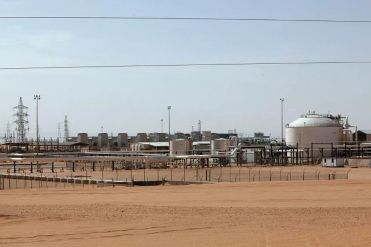 Libya’s eastern government says all oil fields to close, production and exports halted