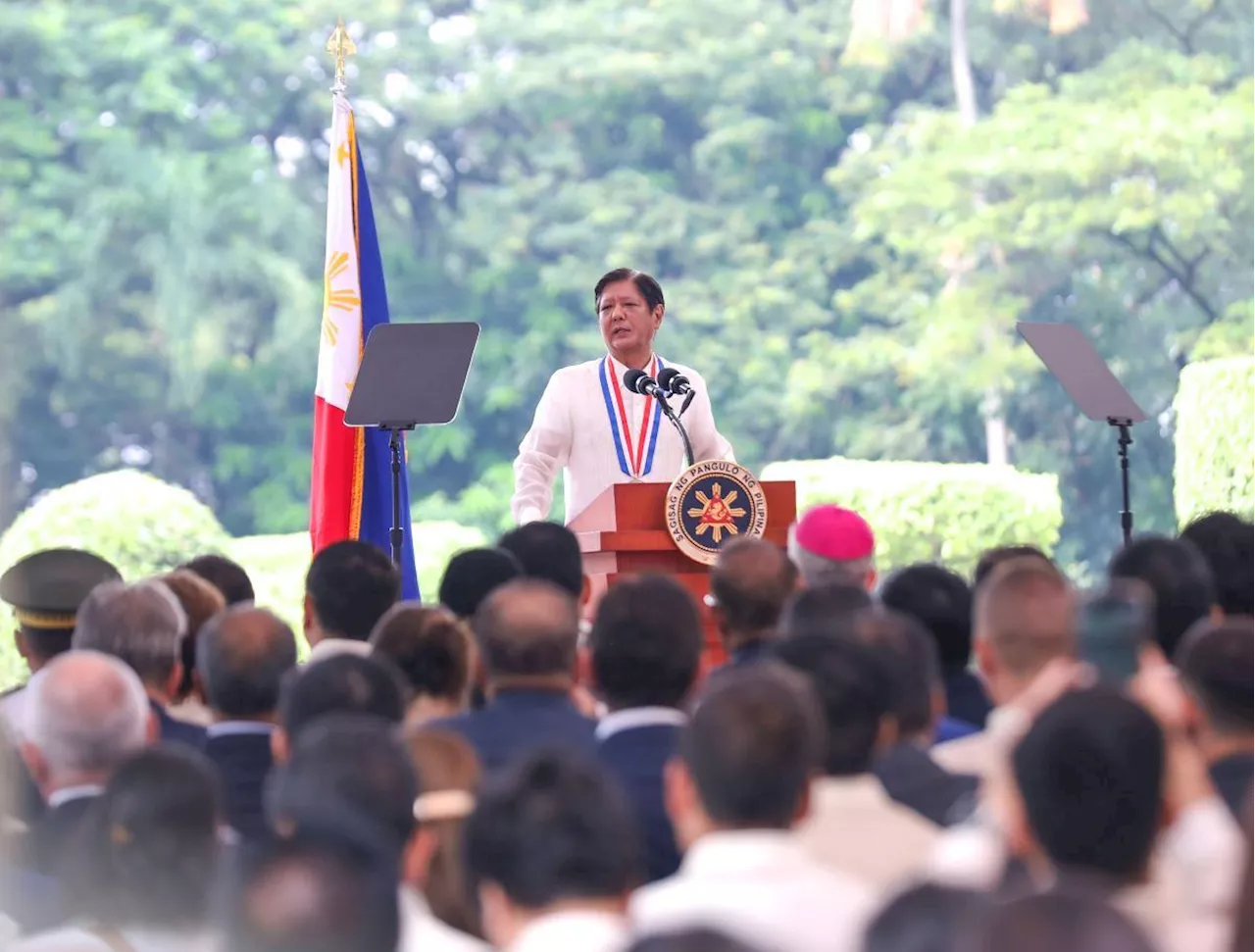 Marcos honors PH paralympians: Their dedication to compete gives us hope