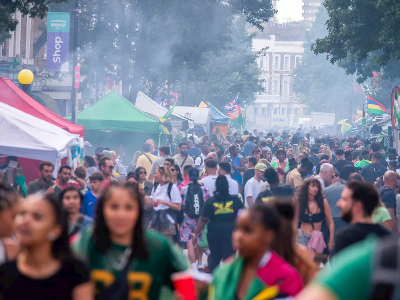 Accoltellamenti al Carnevale di Notting Hill: allarme sicurezza dopo l'attentato di Solingen