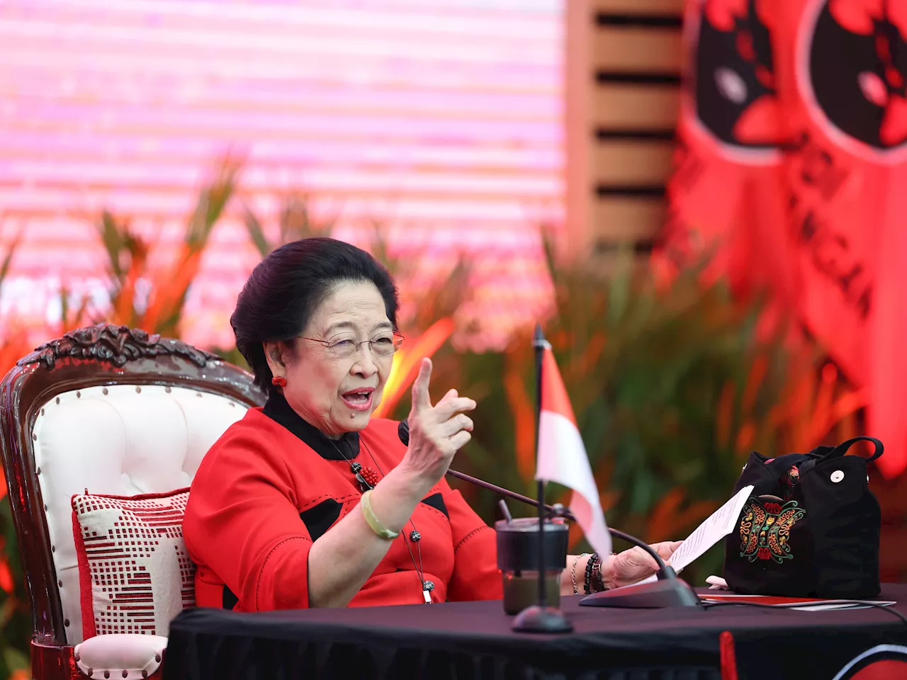 Inilah Perintah Megawati untuk Airin-Ade di Banten, Harus Nol