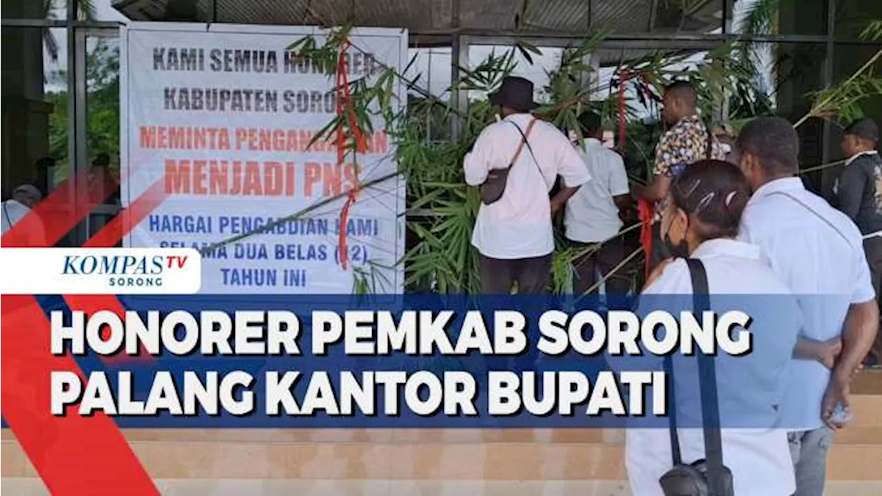 Aksi Protes Honorer Berlanjut Kantor Bupati Dan Kantor Dinas Dipalang