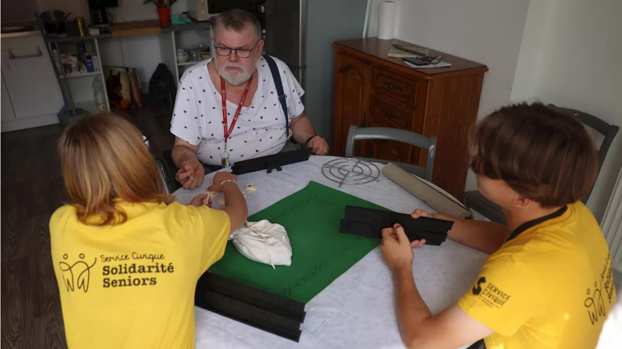 Armentières : Léana, Gabriel, Maéva et Noémie, quatre jeunes au service des plus vulnérables