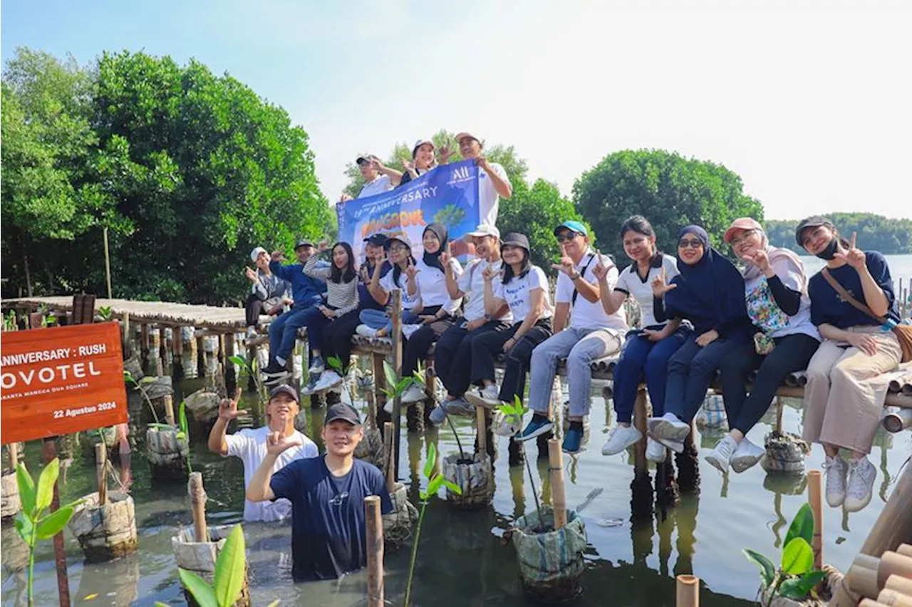 Novotel Jakarta Mangga Dua Square Rayakan Ulang Tahun ke-19 dengan Penanaman Mangrove untuk Keberlanjutan Lingkungan