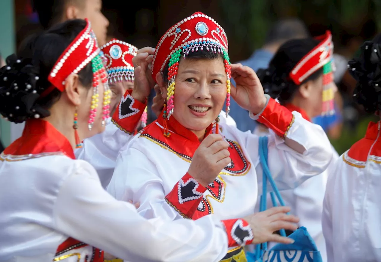 Photos: Highlights of the 35th annual Oakland Chinatown StreetFest