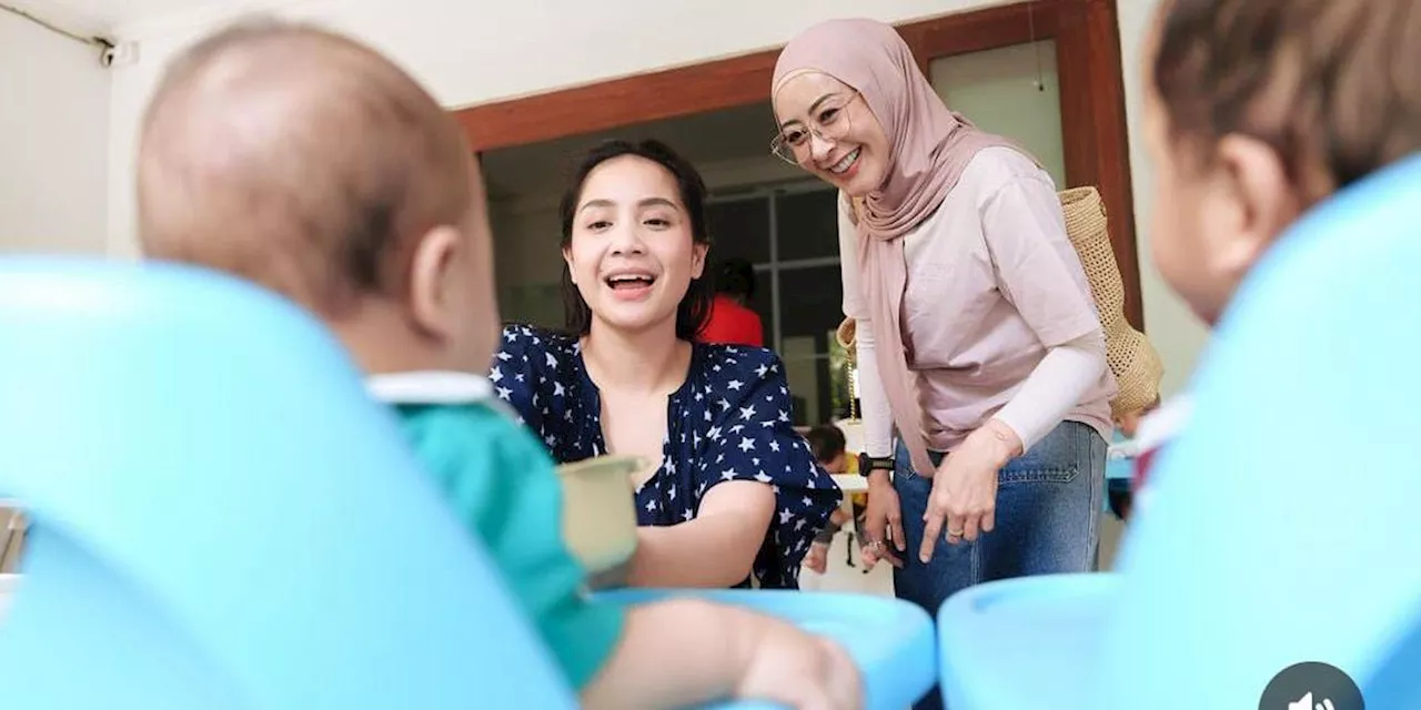 Potret Nagita Slavina Berkunjung ke Sebuah Yayasan di Bali, Senyum Bahagia saat Gendong & Suapi Bayi-bayi